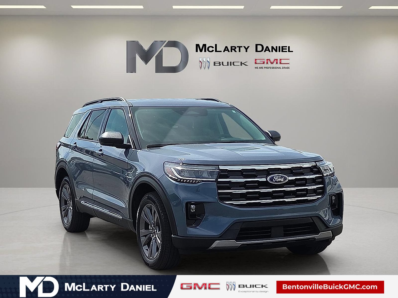 Used 2025 Ford Explorer Active w/ Active Comfort Package