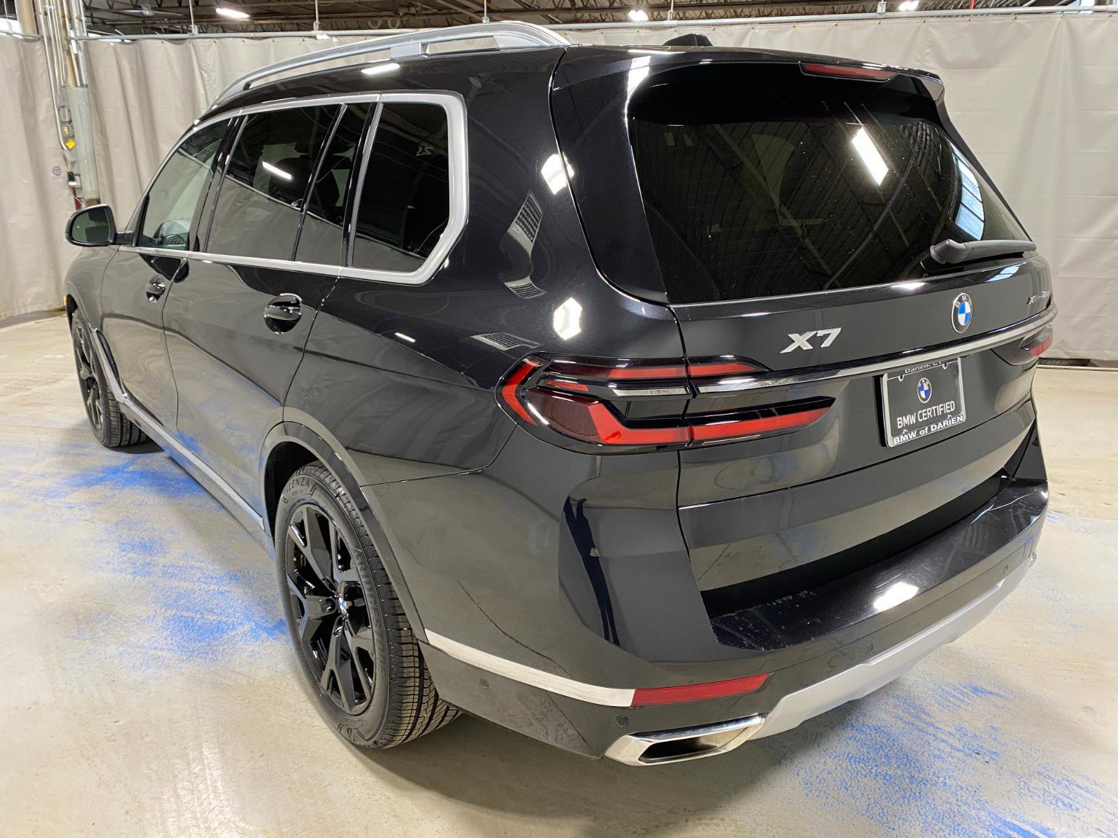 Certified 2023 BMW X7 xDrive40i w/ Parking Assistance Package AWD/4WD image 7