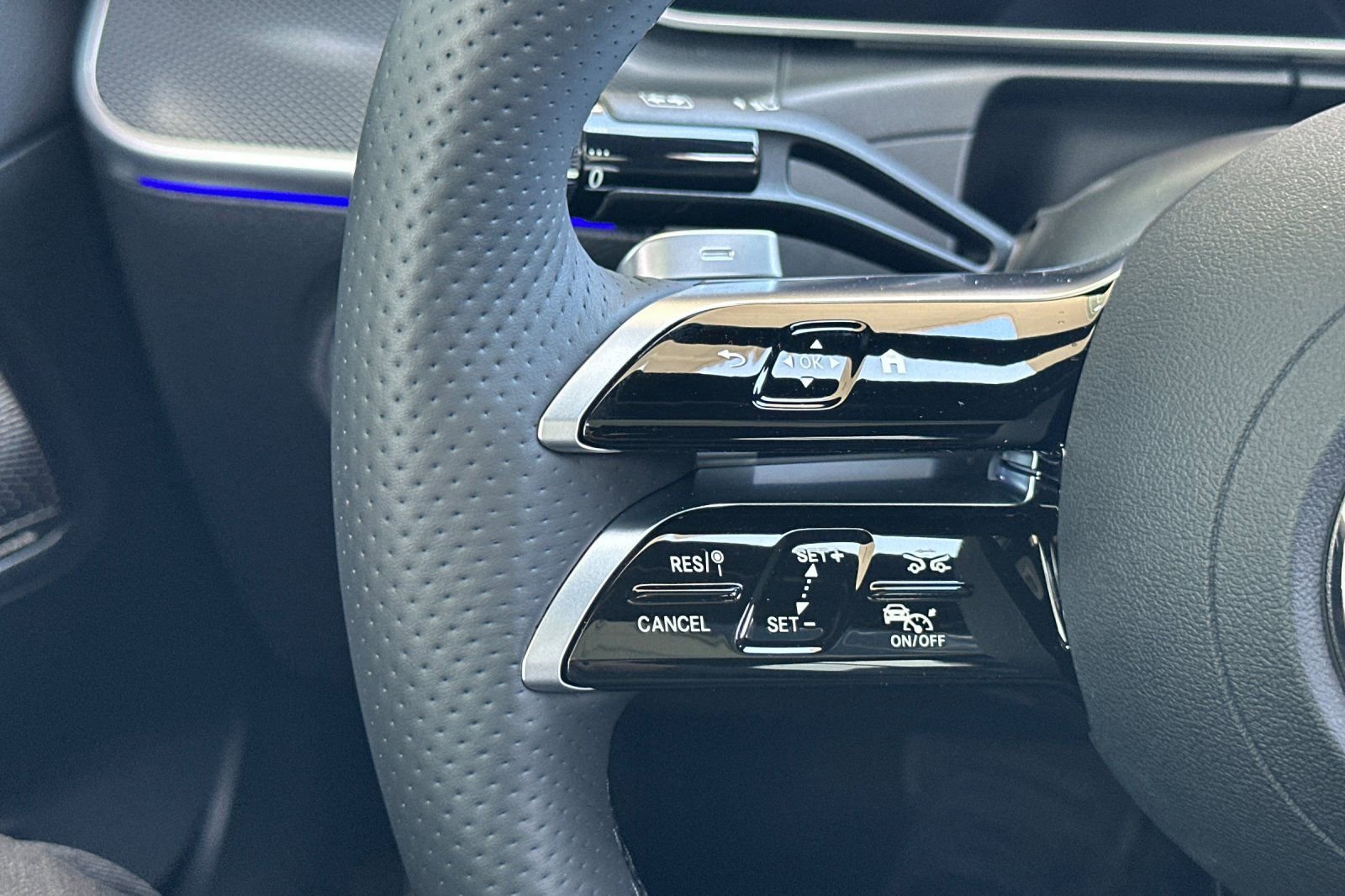 New 2025 Mercedes-Benz C 300 Sedan image 26