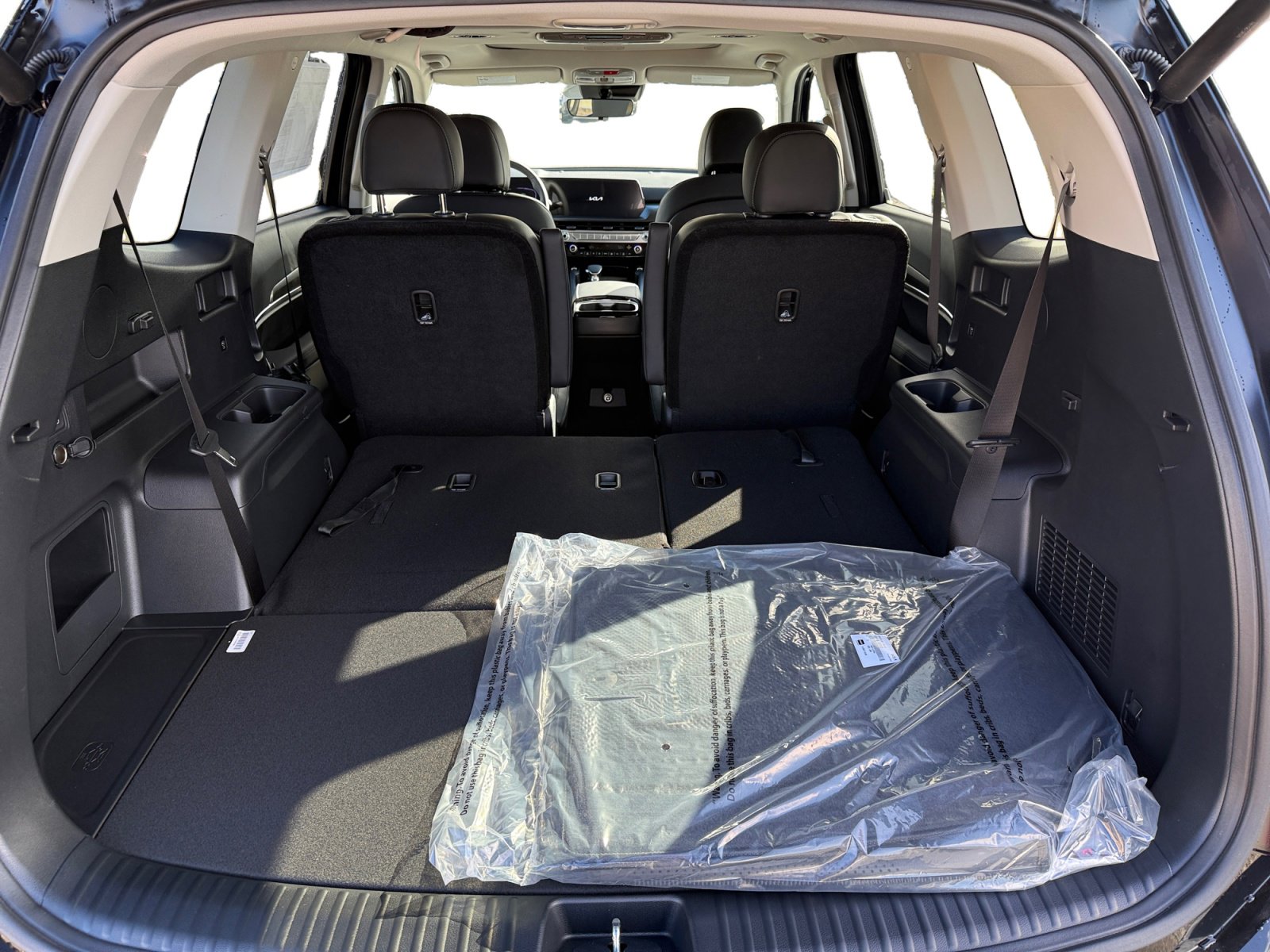 New 2025 Kia Telluride S image 17