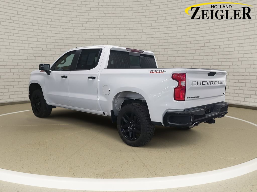 Used 2021 Chevrolet Silverado 1500 LT Trail Boss w/ Convenience Package II image 7