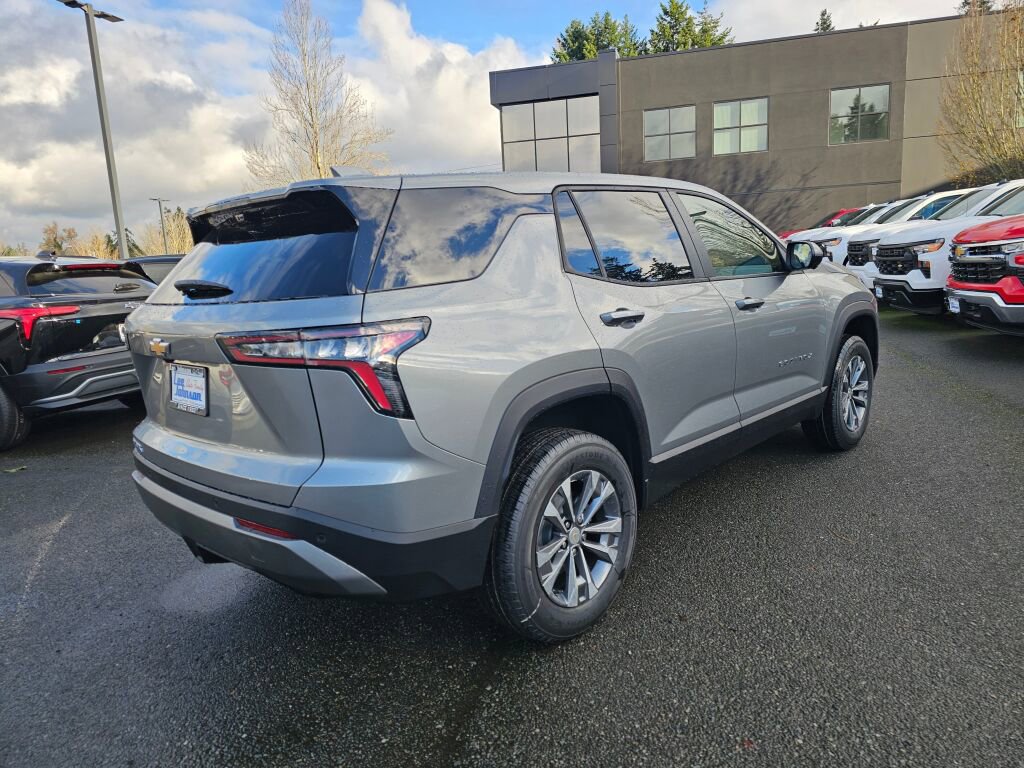 New 2026 Chevrolet Equinox LT w/ Safety and Technology Package image 5