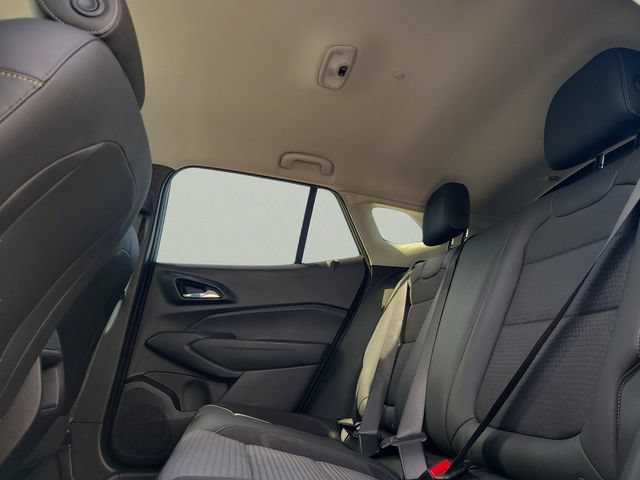 Used 2024 Chevrolet Trax LT w/ Driver Confidence Package FWD image 12