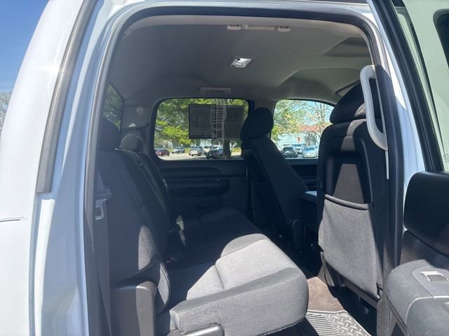 Used 2014 GMC Sierra 2500 SLE w/ SLE Preferred Package AWD/4WD image 13