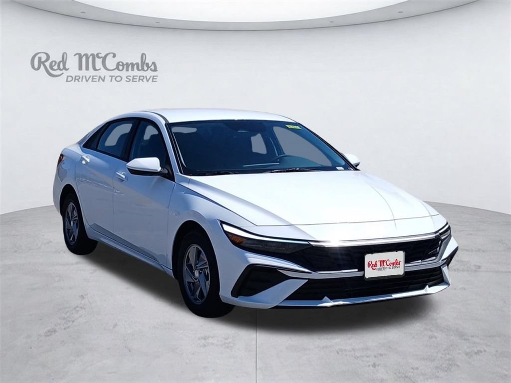 New 2026 Hyundai Elantra SE FWD image 7