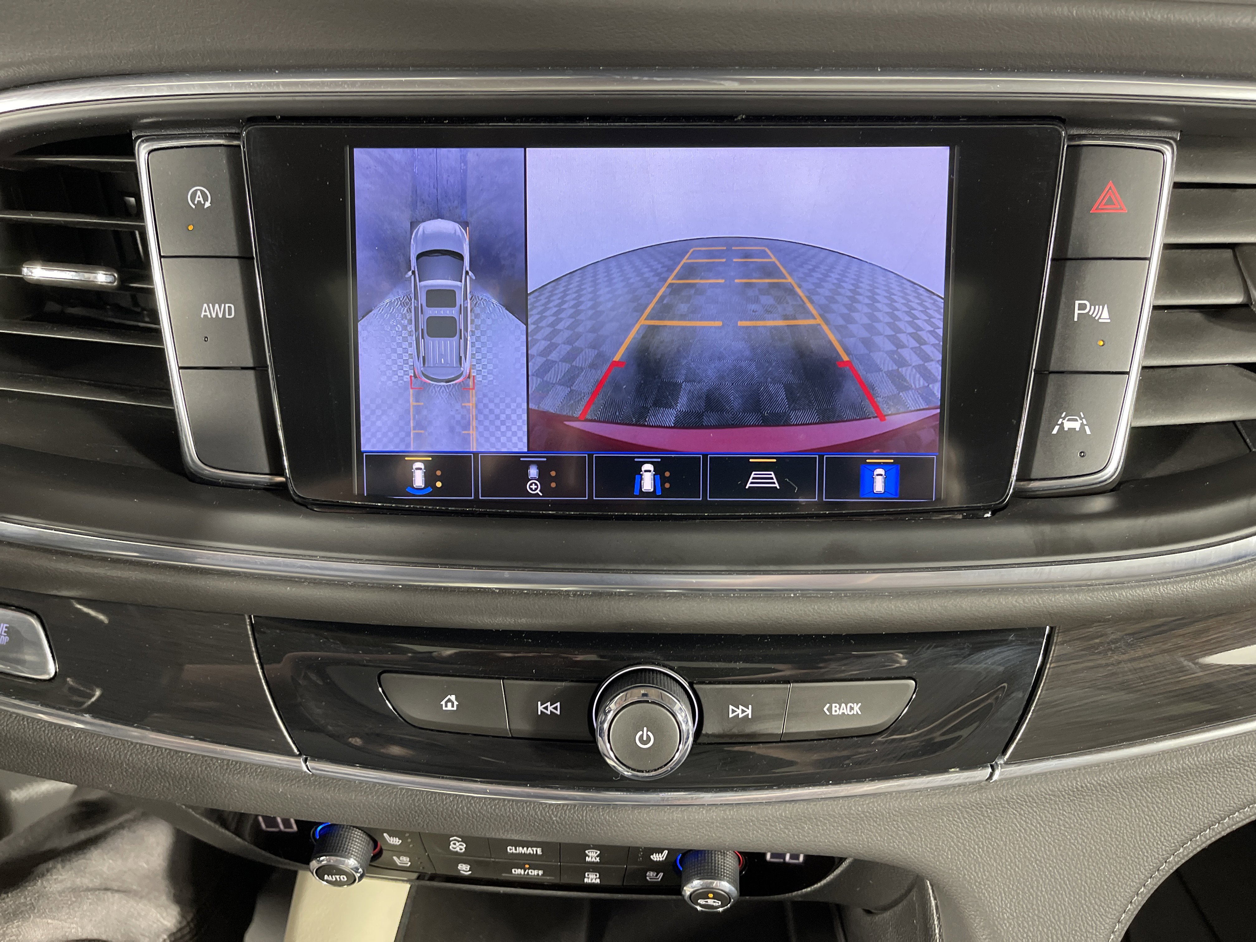 Used 2023 Buick Enclave Premium w/ Experience Buick Package image 25