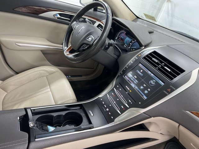 Used 2016 Lincoln MKZ AWD w/ Equipment Group 200A Select image 23