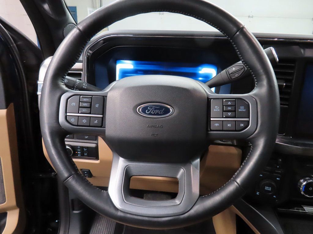 Used 2024 Ford F250 Lariat w/ Black Appearance Package AWD/4WD image 48