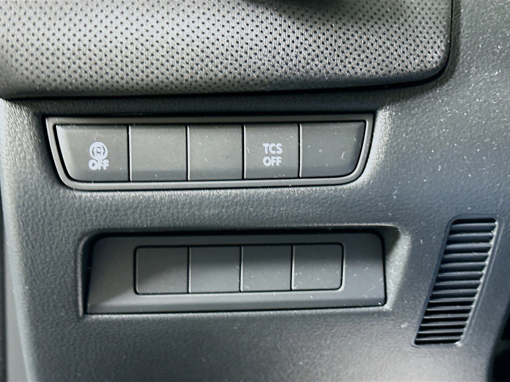 Used 2024 MAZDA CX-50 AWD 2.5 S w/ Select Package image 17