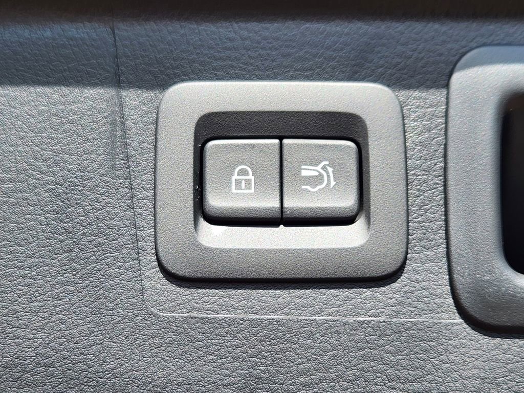 New 2026 MAZDA CX-50 AWD 2.5 S w/ Weather Package image 24