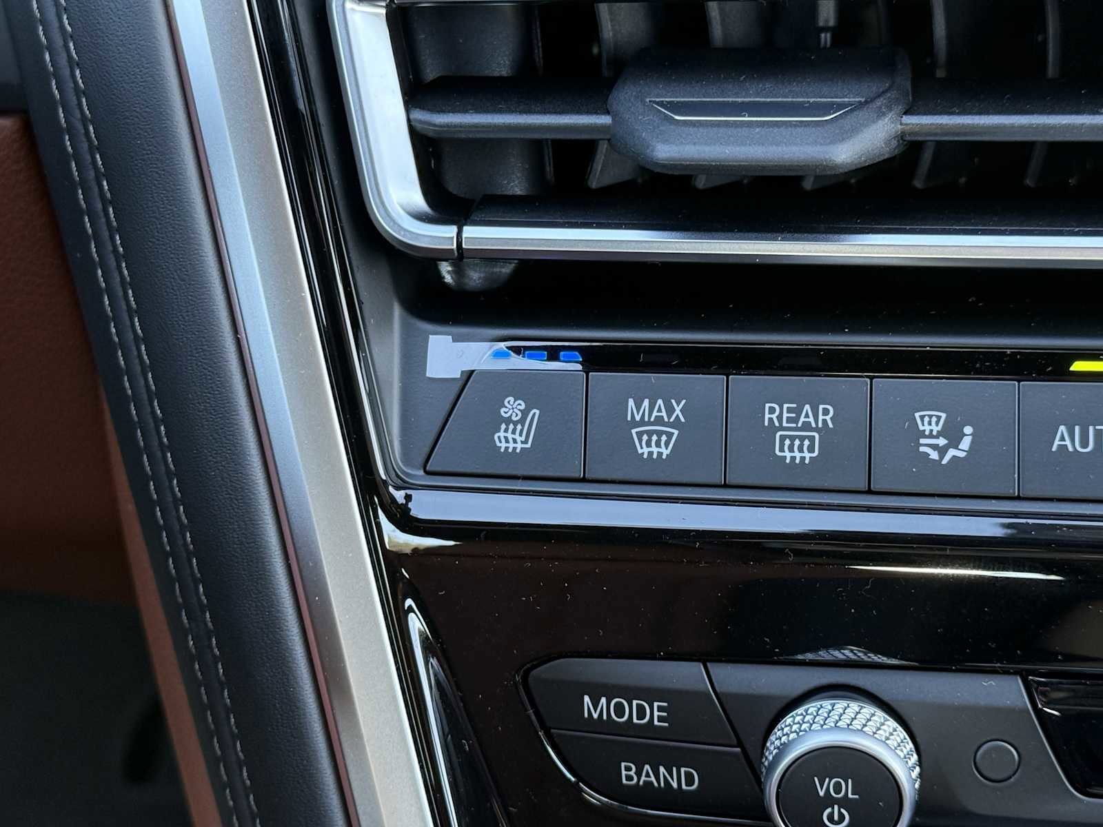 New 2026 BMW M850i xDrive image 35