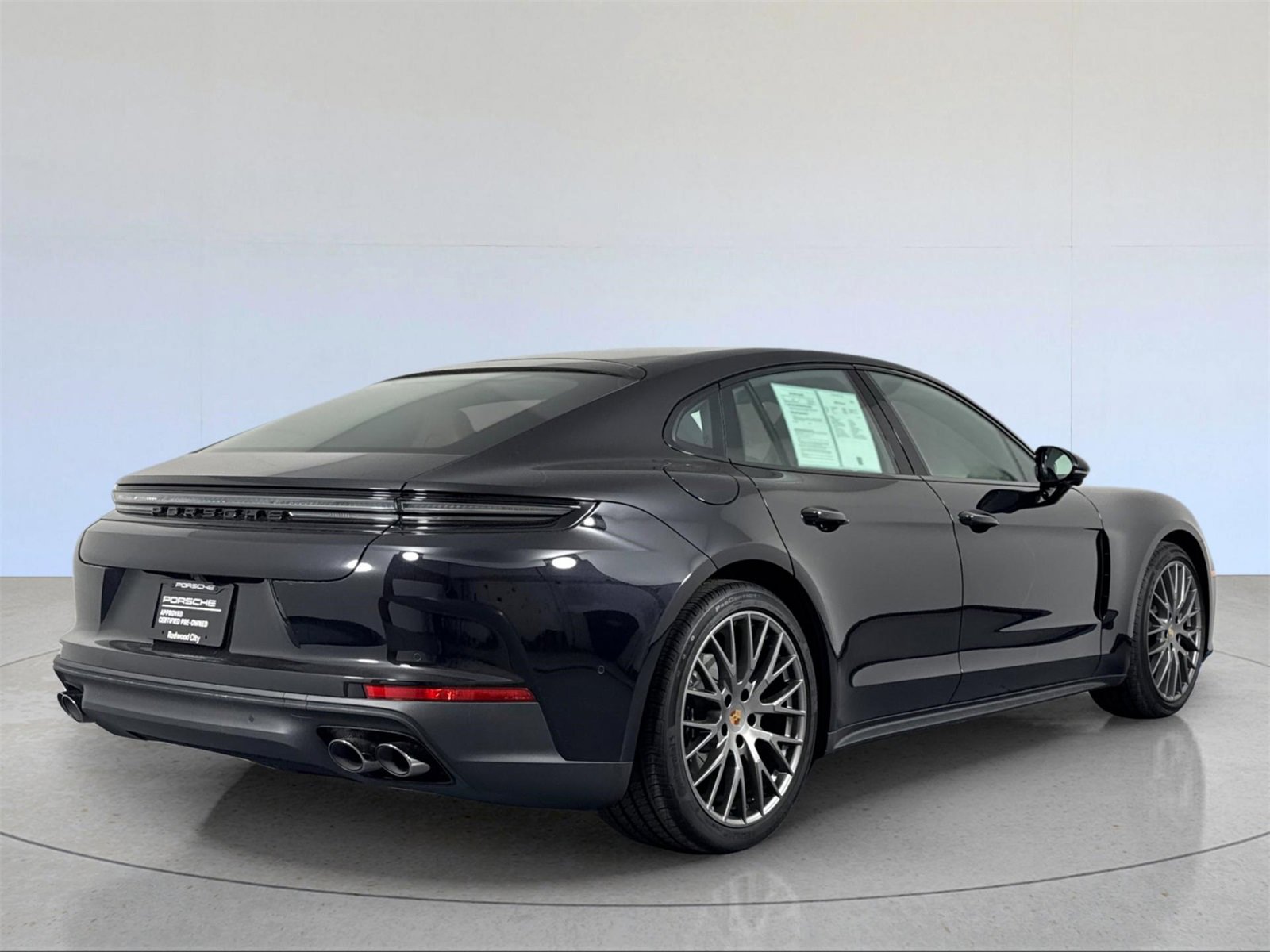 Certified 2025 Porsche Panamera image 8