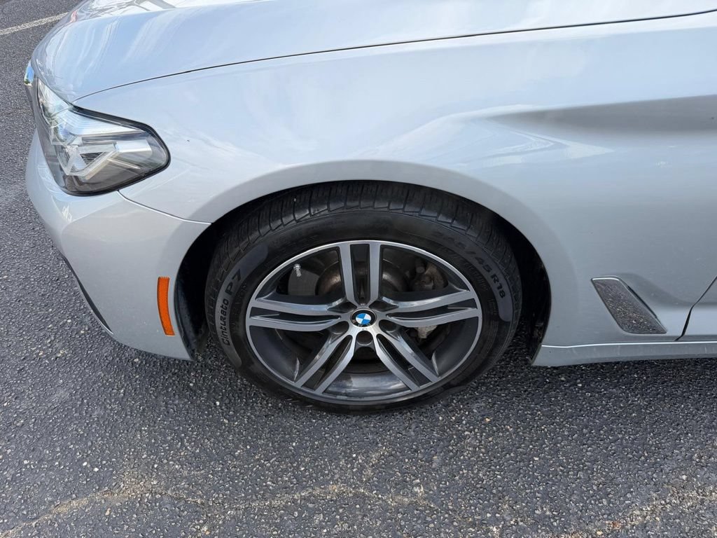 Used 2021 BMW 530i xDrive w/ Premium Package AWD/4WD image 11