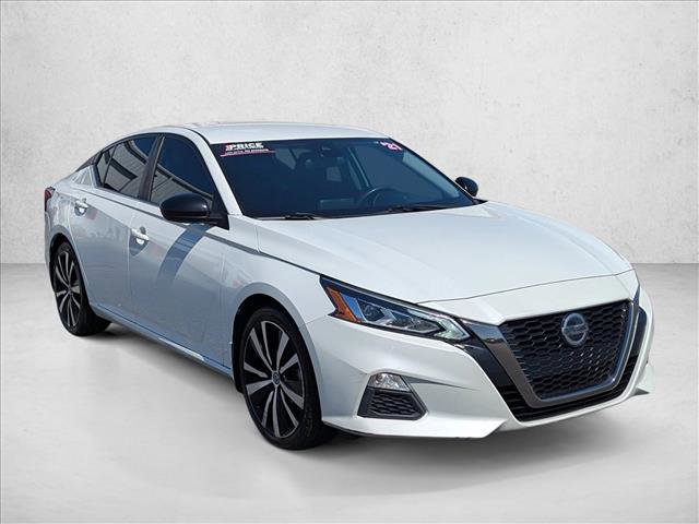 Used 2021 Nissan Altima 2.5 SR FWD image 3