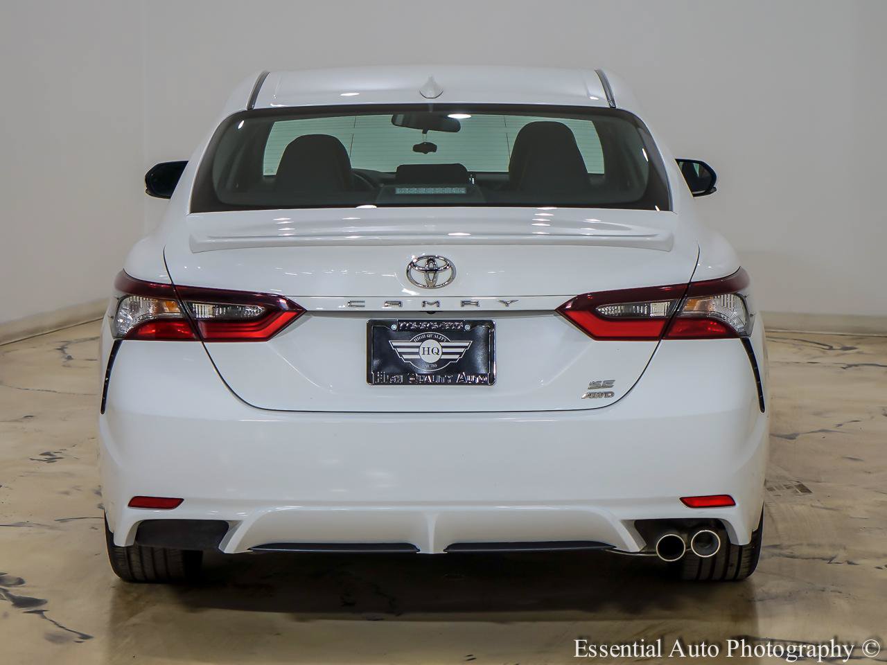 Used 2023 Toyota Camry SE w/ Cold Weather Package AWD/4WD image 7