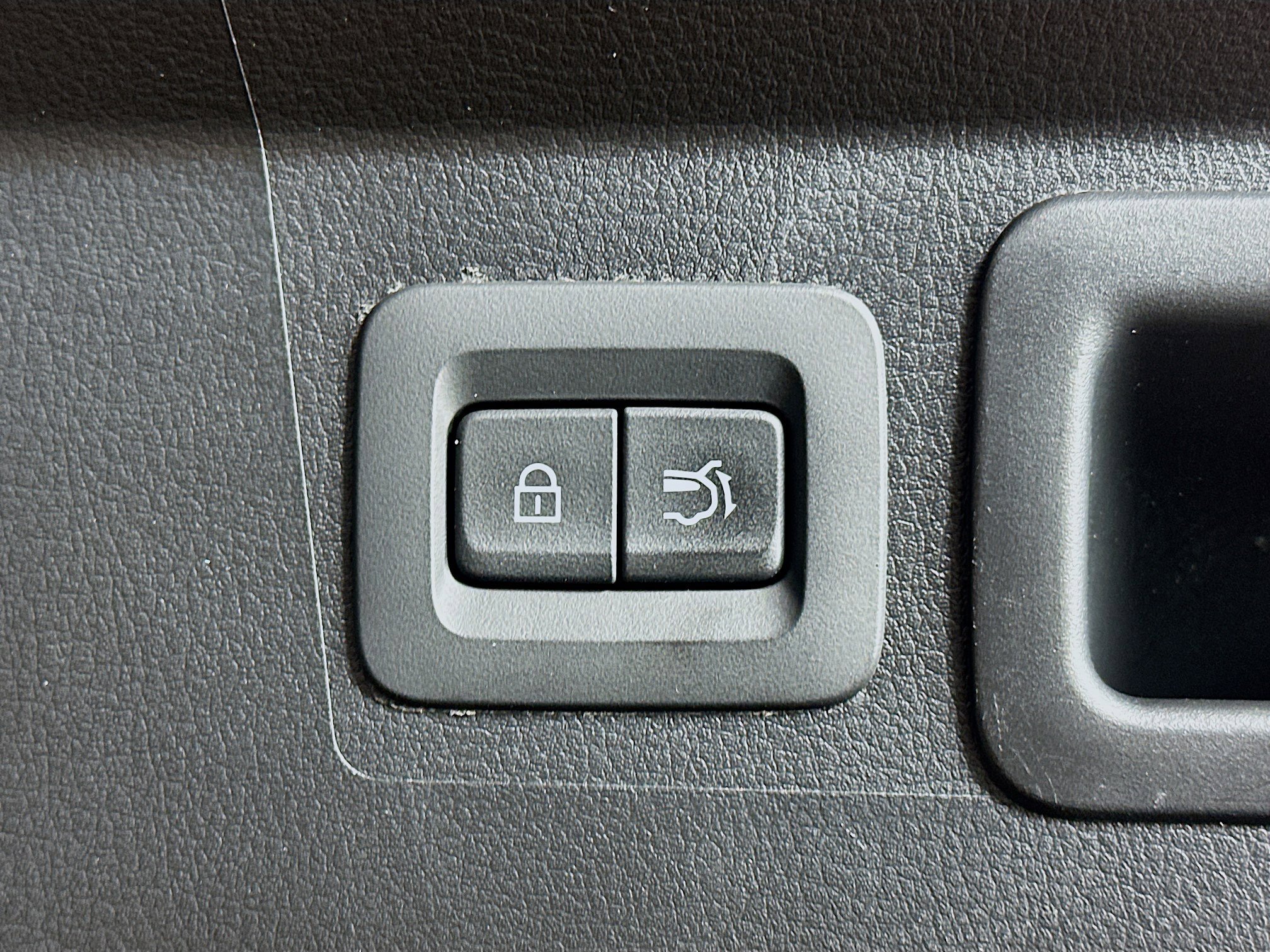 Used 2025 MAZDA CX-50 AWD 2.5 S w/ Preferred Package image 30