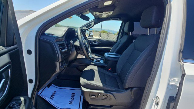 Used 2023 Chevrolet Suburban LS RWD image 18