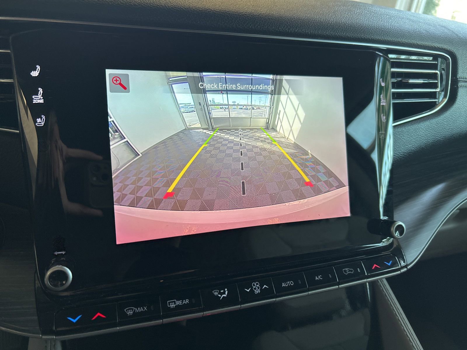 Used 2024 Jeep Wagoneer L Series II w/ Flexible Seating Group image 33