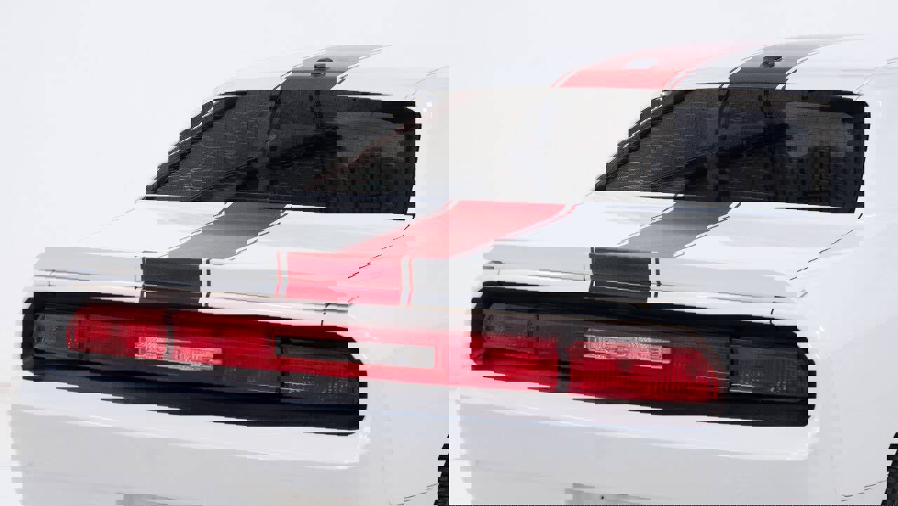 Used 2012 Dodge Challenger SXT RWD image 11