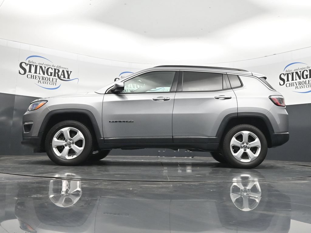 Used 2020 Jeep Compass Latitude w/ Popular Equipment Group AWD/4WD image 29
