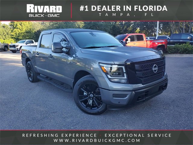 Used 2024 Nissan Titan SV w/ SV Convenience Package