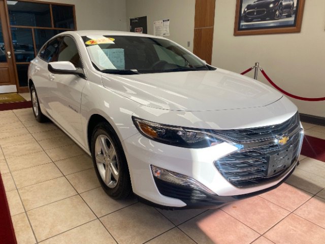 Used 2023 Chevrolet Malibu LS w/ Driver Confidence Package image 5