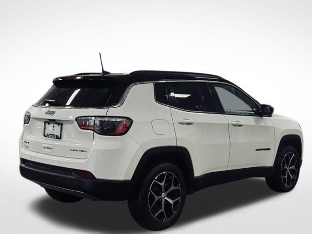 Used 2024 Jeep Compass Limited image 6