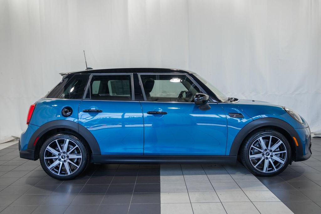 Used 2022 MINI Cooper S w/ Premium Package FWD image 3
