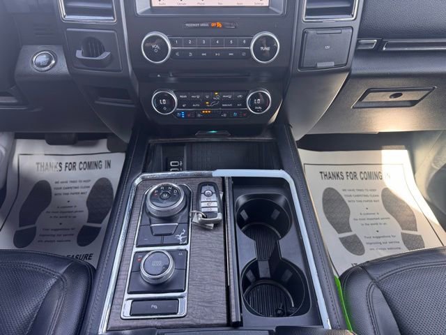 Used 2018 Ford Expedition Max Limited AWD/4WD image 17