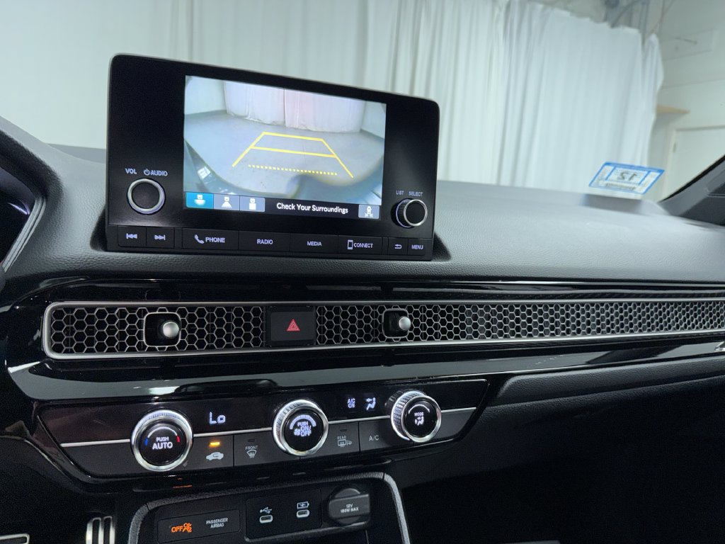 Used 2025 Honda Civic Sport image 24