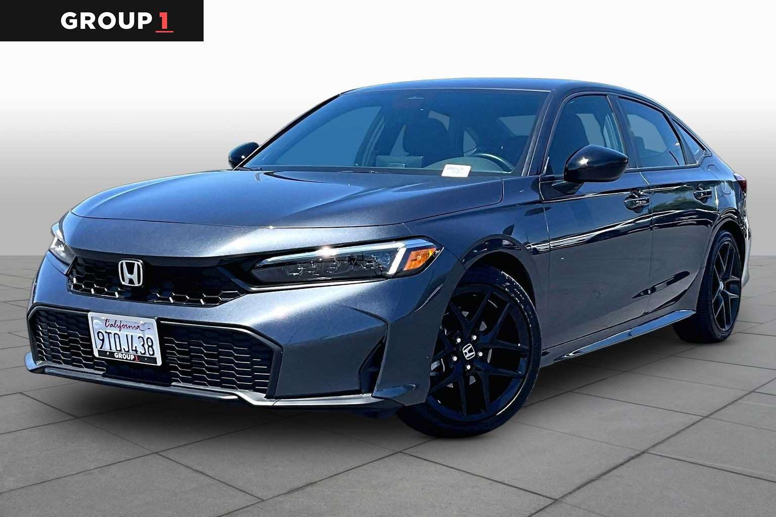 Used 2025 Honda Civic Sport image 1
