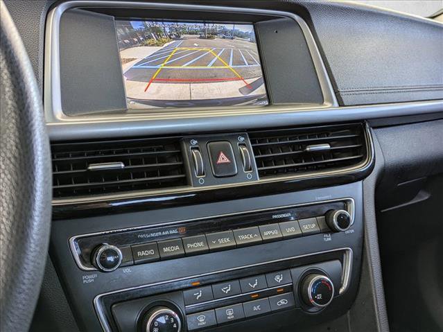 Used 2018 Kia Optima LX image 14