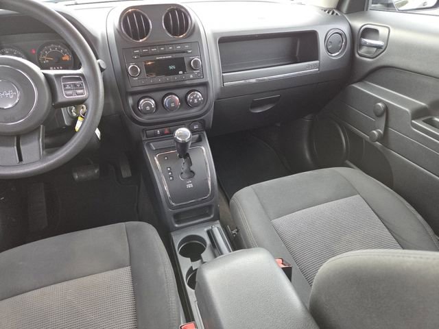 Used 2015 Jeep Patriot Sport FWD image 24