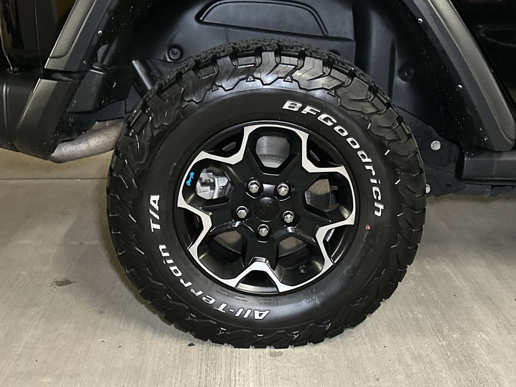 Used 2022 Jeep Wrangler Unlimited Rubicon 4xe w/ Cold Weather Group AWD/4WD image 8