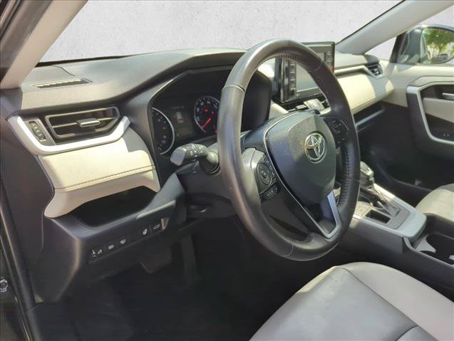 Certified 2020 Toyota RAV4 XLE Premium AWD/4WD image 16