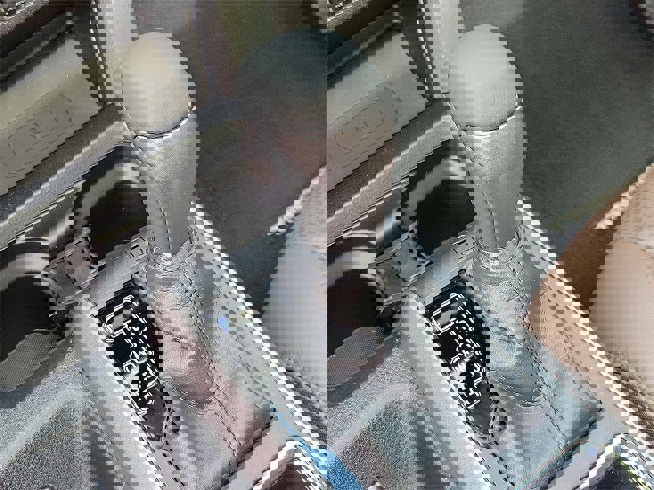 Used 2018 Toyota Tacoma Limited image 29