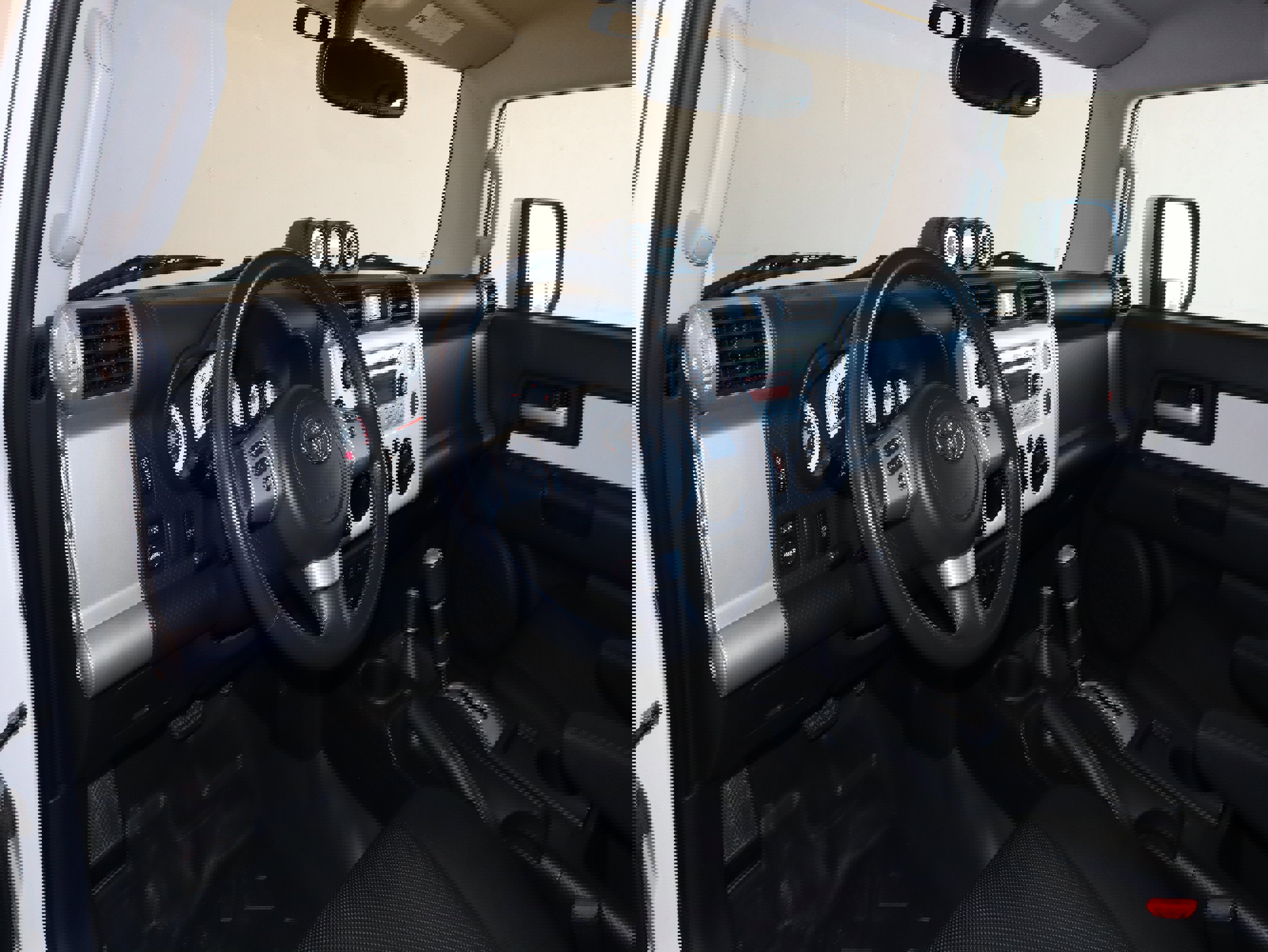 Used 2014 Toyota FJ Cruiser 4WD w/ Upgrade Package image 21