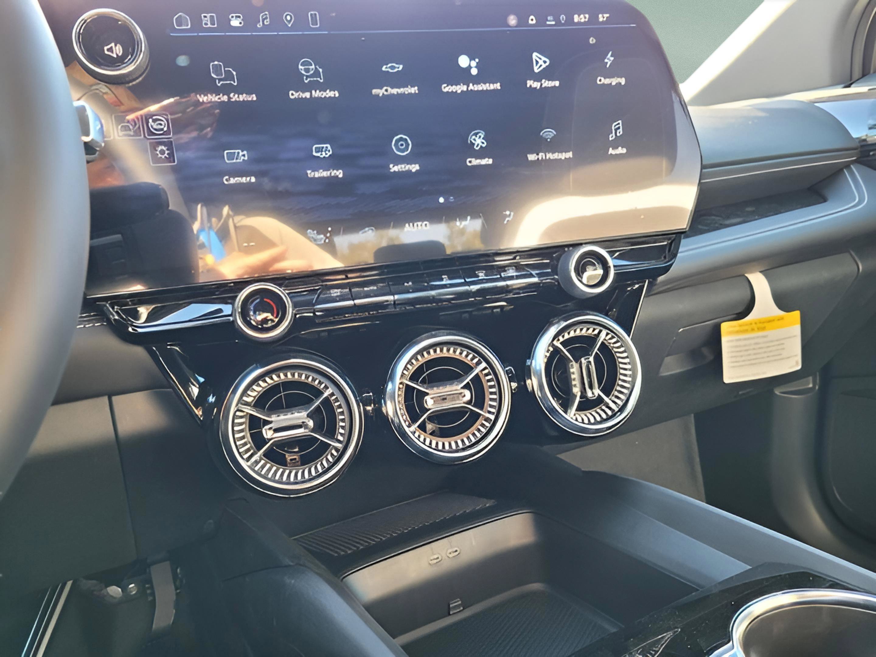New 2026 Chevrolet Blazer EV LT FWD image 18
