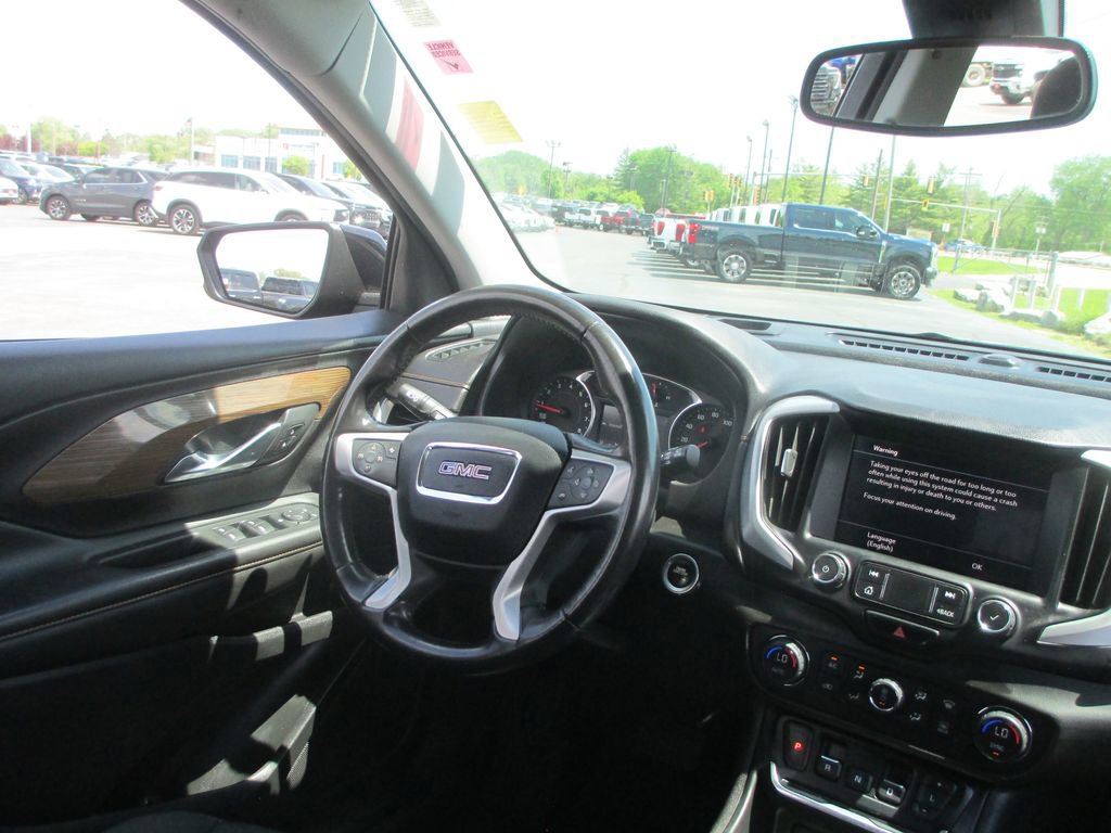 Used 2020 GMC Terrain SLE w/ Driver Convenience Package FWD image 22
