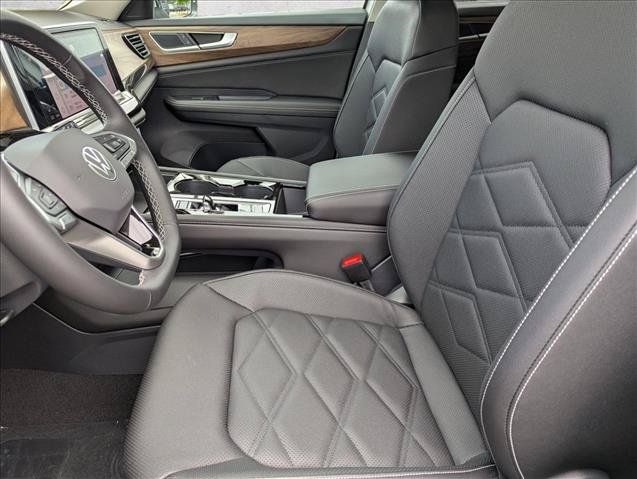 New 2026 Volkswagen Atlas SE FWD image 23