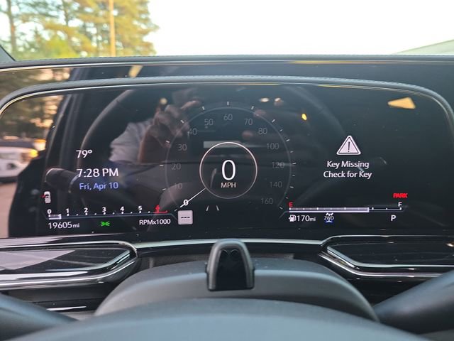 Certified 2024 Cadillac Escalade Sport w/ LPO, ONYX Package image 18