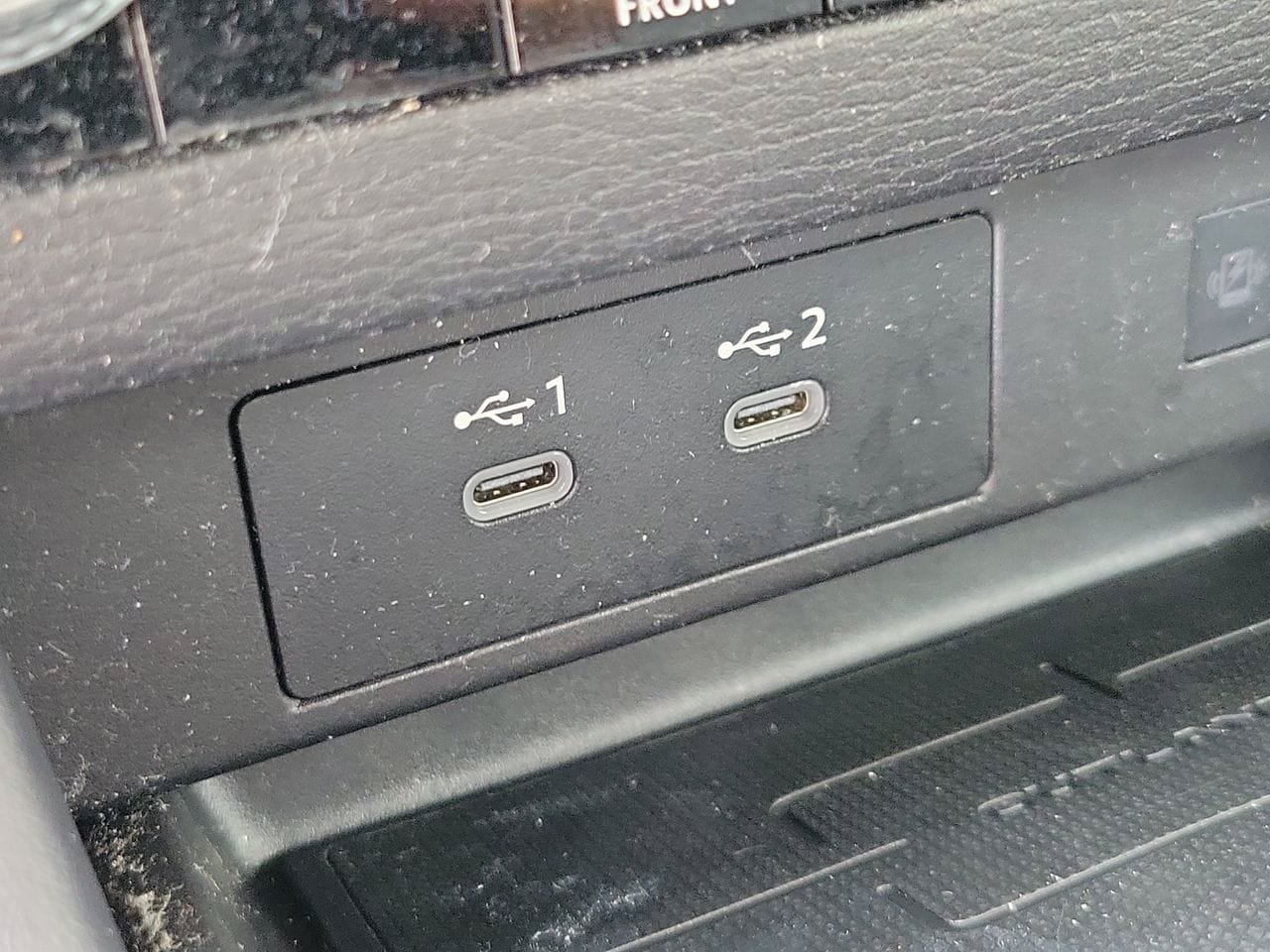 Used 2025 Mitsubishi Outlander SE FWD image 29