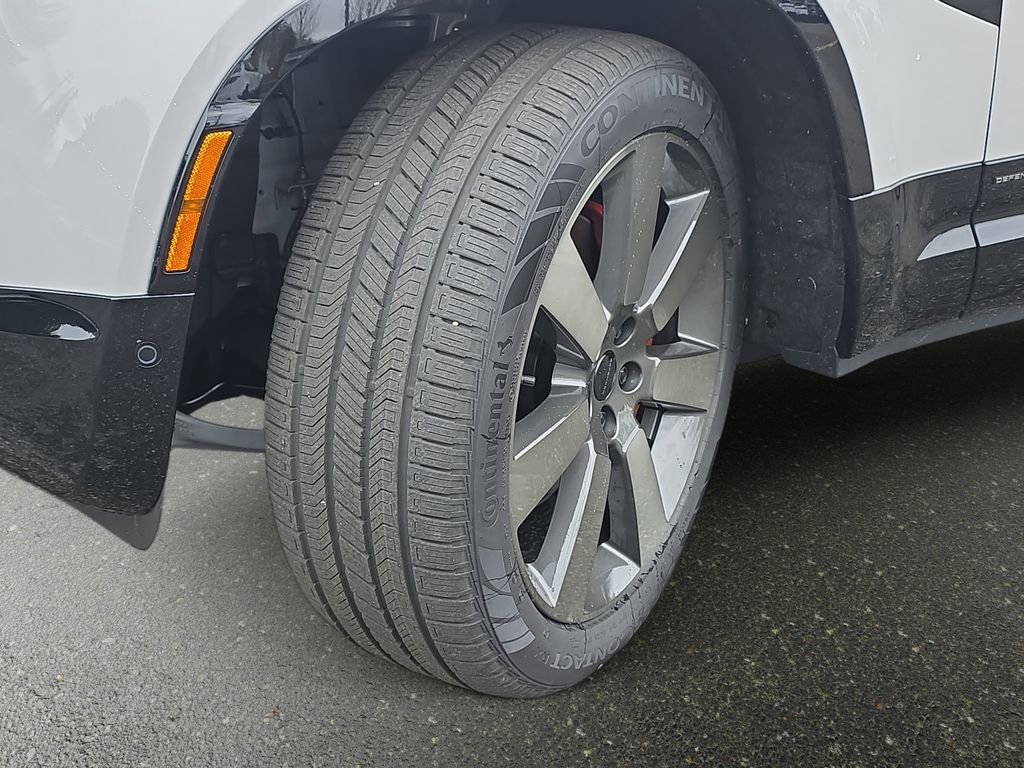 New 2026 Land Rover Defender 110 X image 33