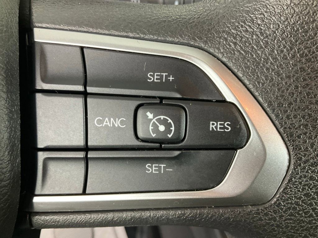 Certified 2023 Jeep Compass Sport image 22