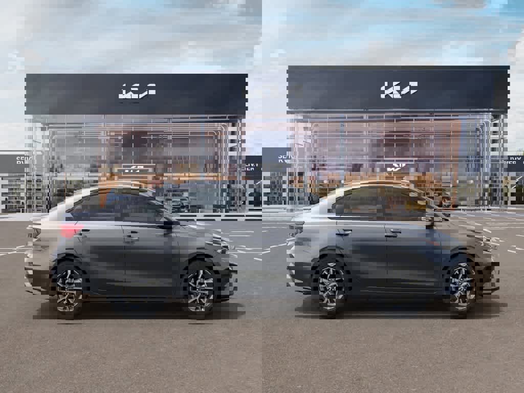 New 2024 Kia Forte LXS w/ LXS Technology Package image 7