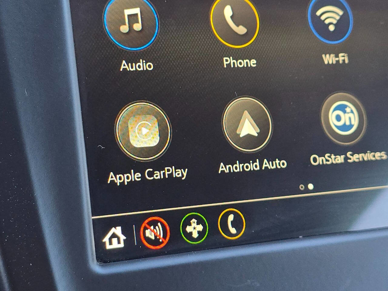 Used 2019 Chevrolet Equinox LT image 3