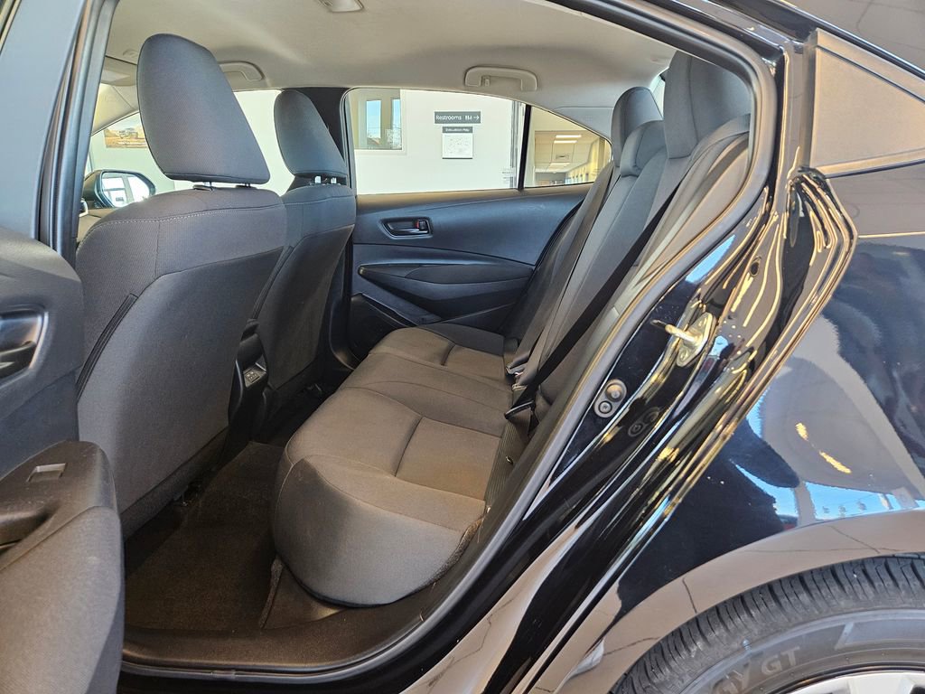 Used 2024 Toyota Corolla LE image 25