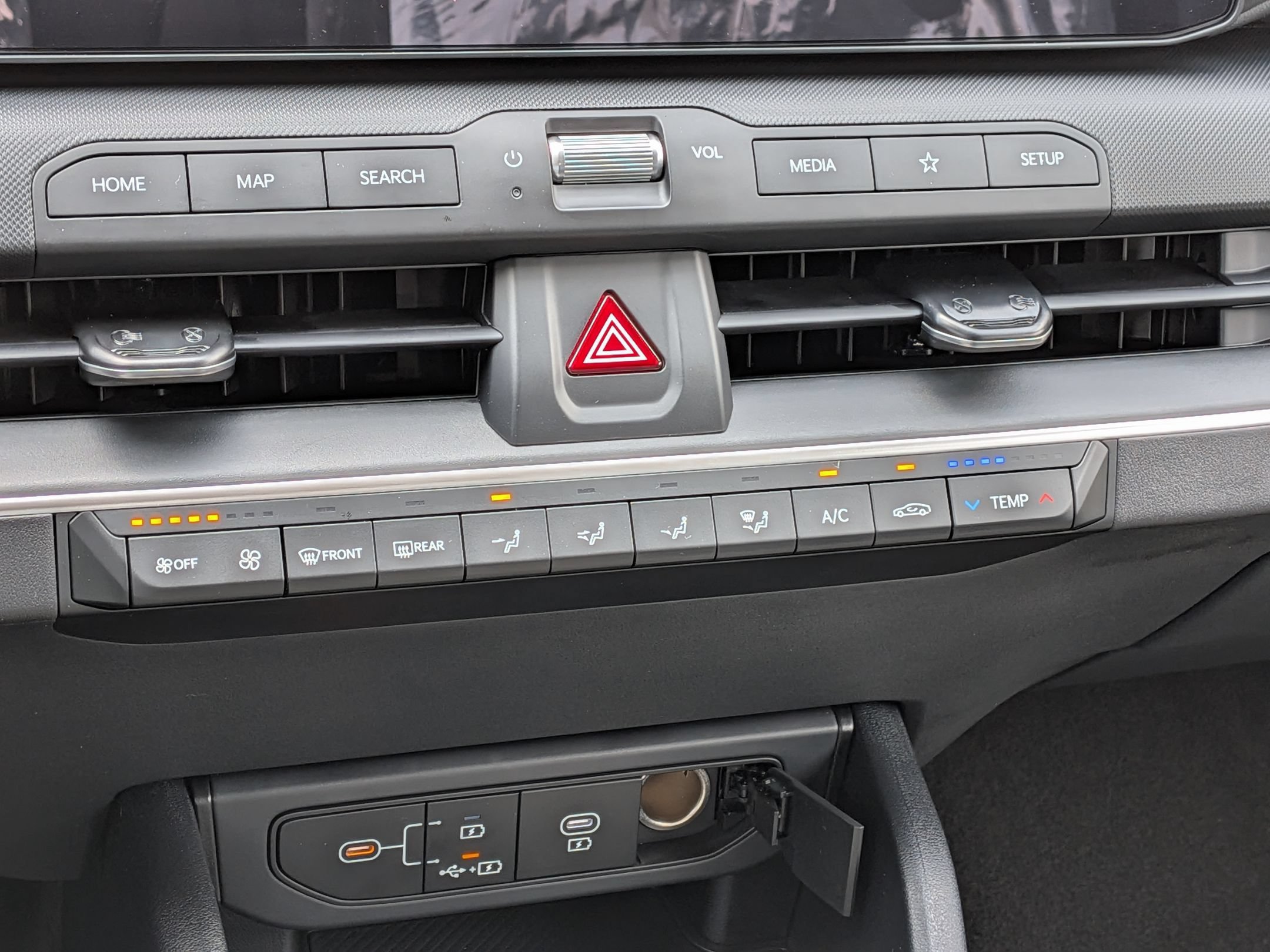 New 2026 Kia K4 FWD image 22