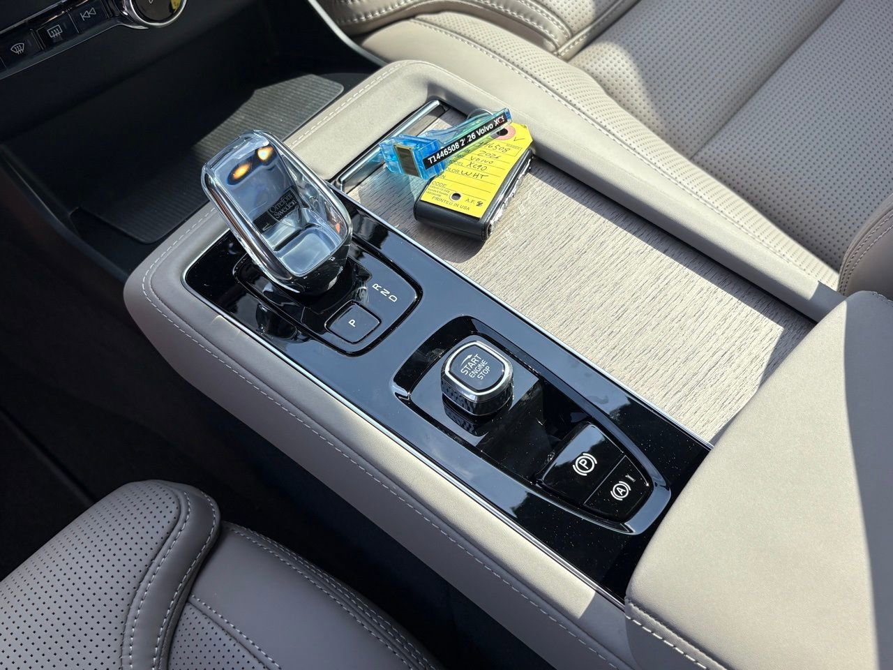 New 2026 Volvo XC90 B6 Ultra w/ Protection Package AWD/4WD image 12