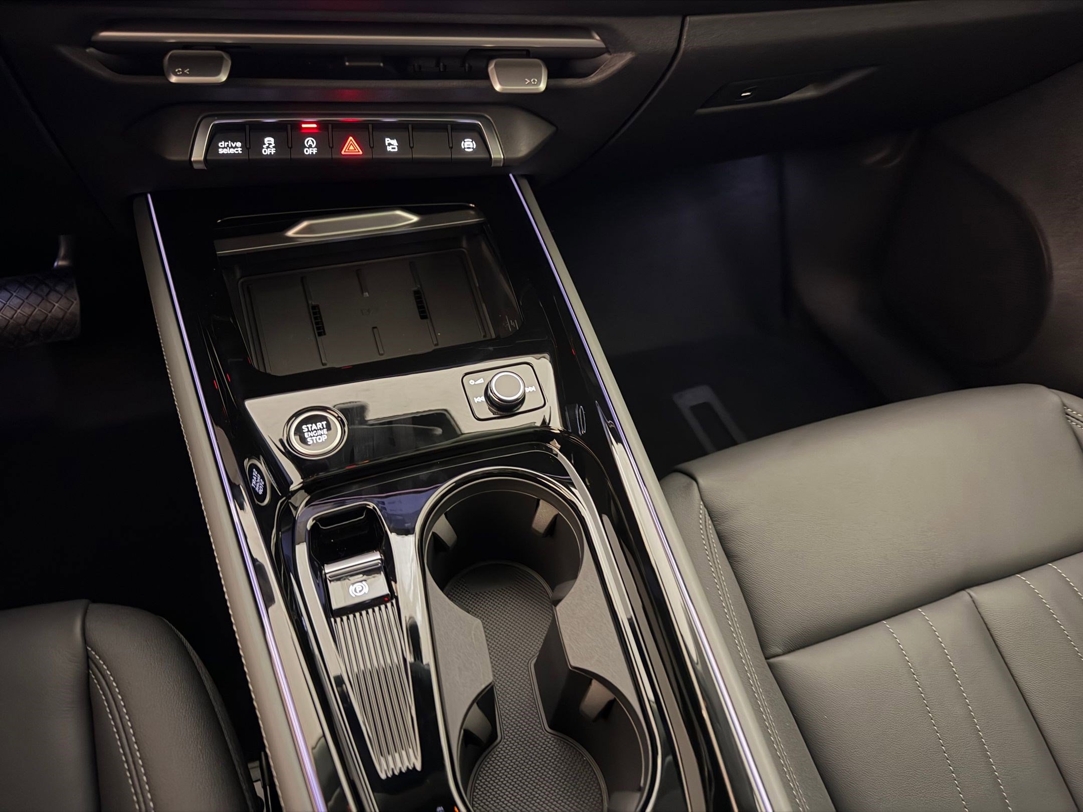 New 2026 Audi Q3 quattro 2.0T image 25